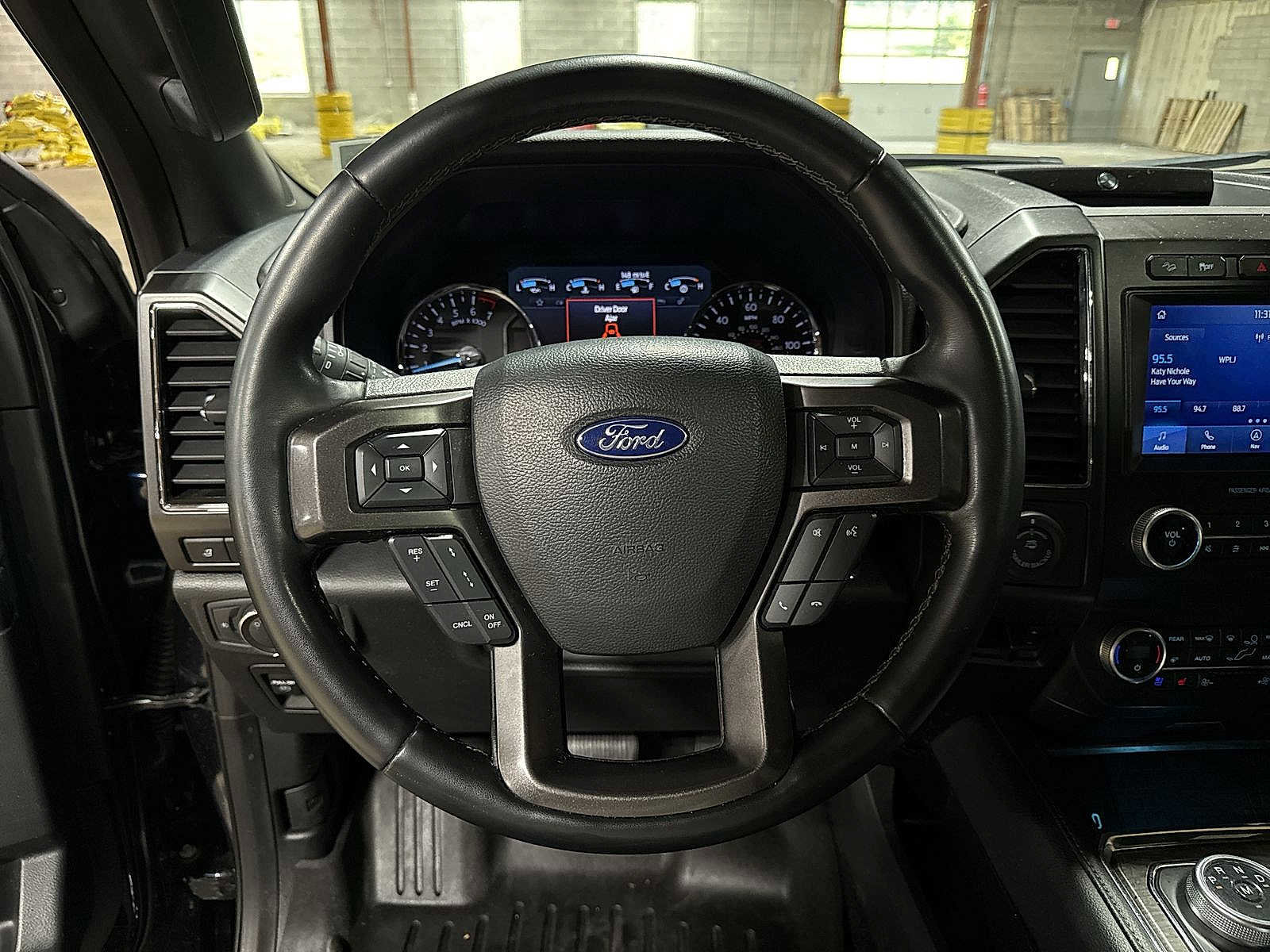 Used 2021 Ford Expedition Limited image 19