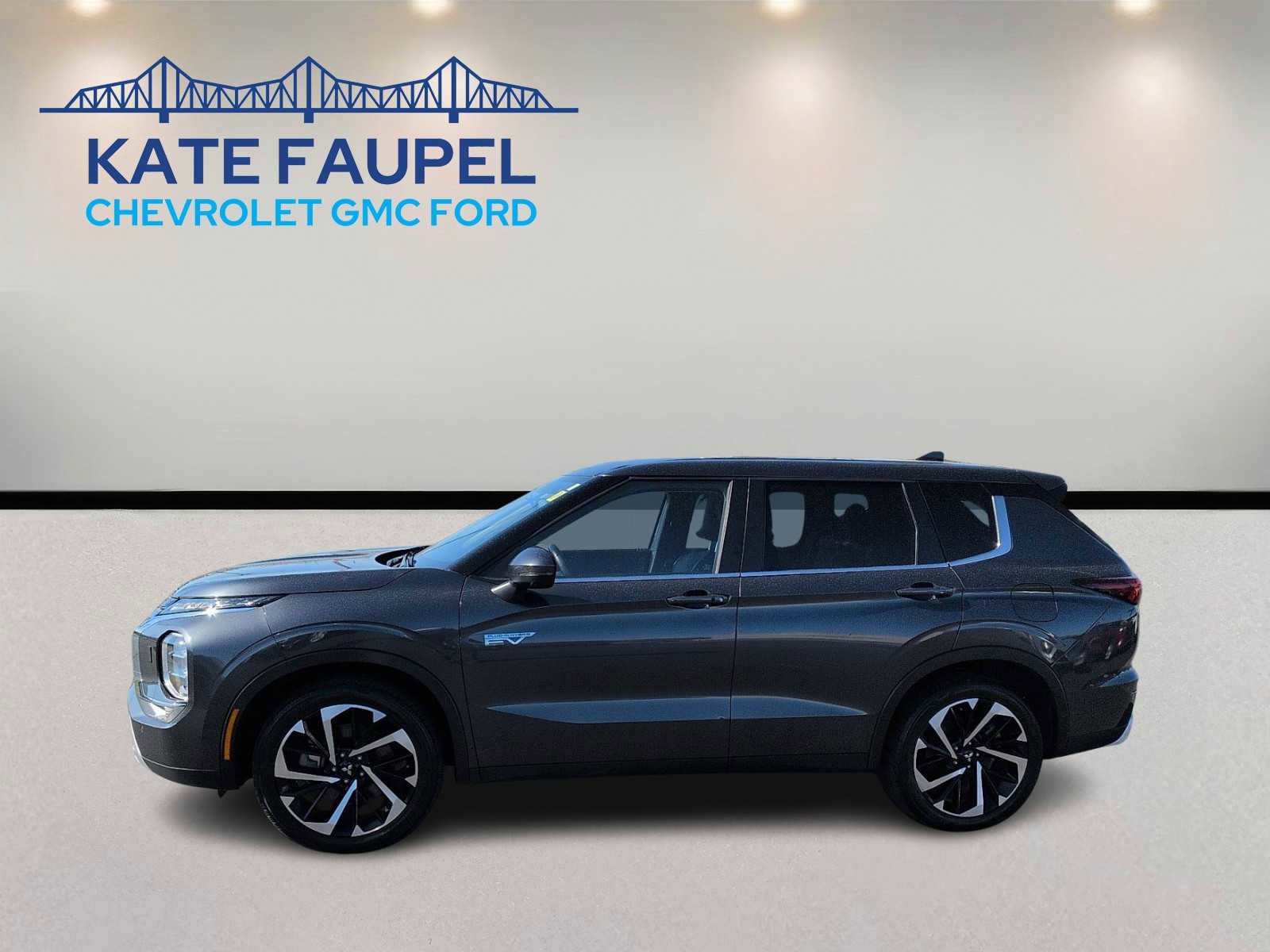 Used 2024 Mitsubishi Outlander SE AWD/4WD image 4