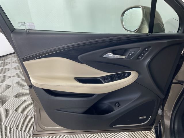 Used 2017 Buick Envision Premium w/ Driver Confidence Package image 15