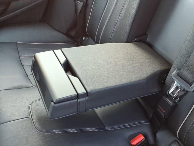 Used 2019 BMW 530e w/ M Sport Package image 11