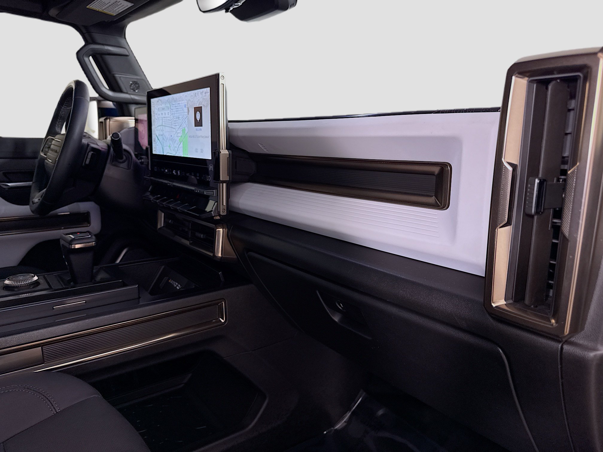 Used 2024 GMC Hummer EV 3X AWD/4WD image 32