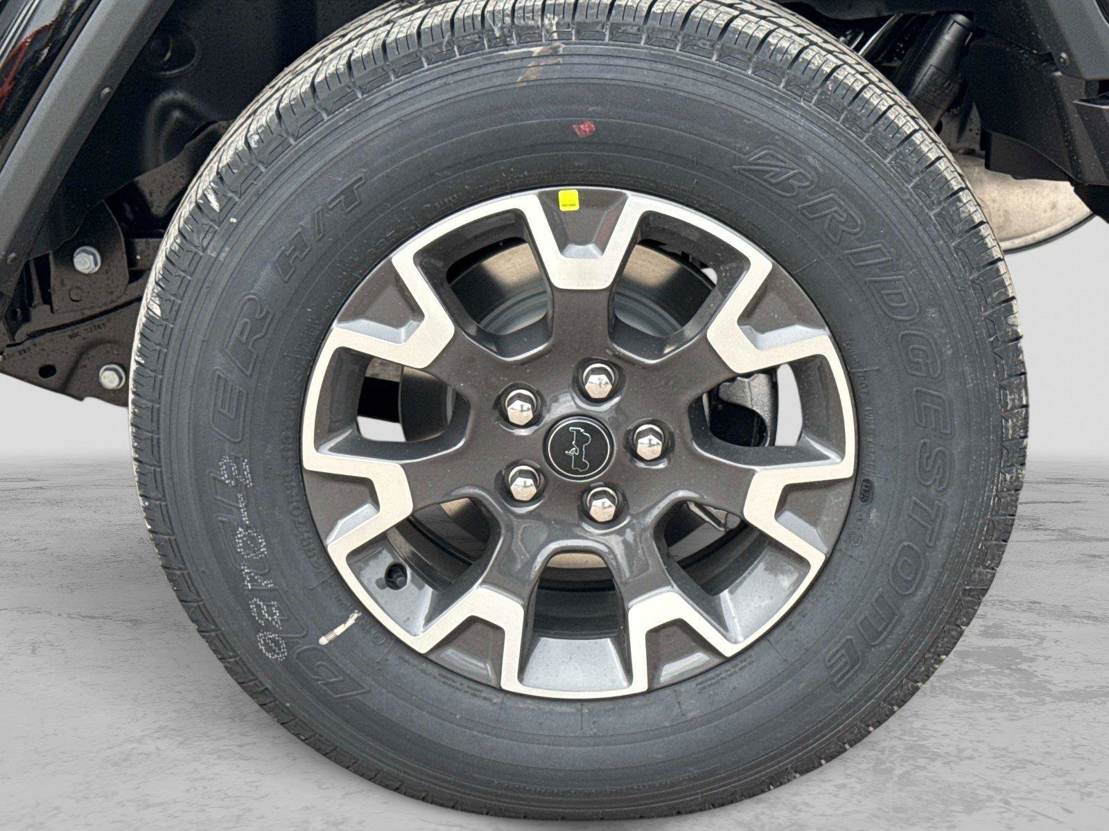 New 2026 Jeep Wrangler Unlimited Sahara AWD/4WD image 9