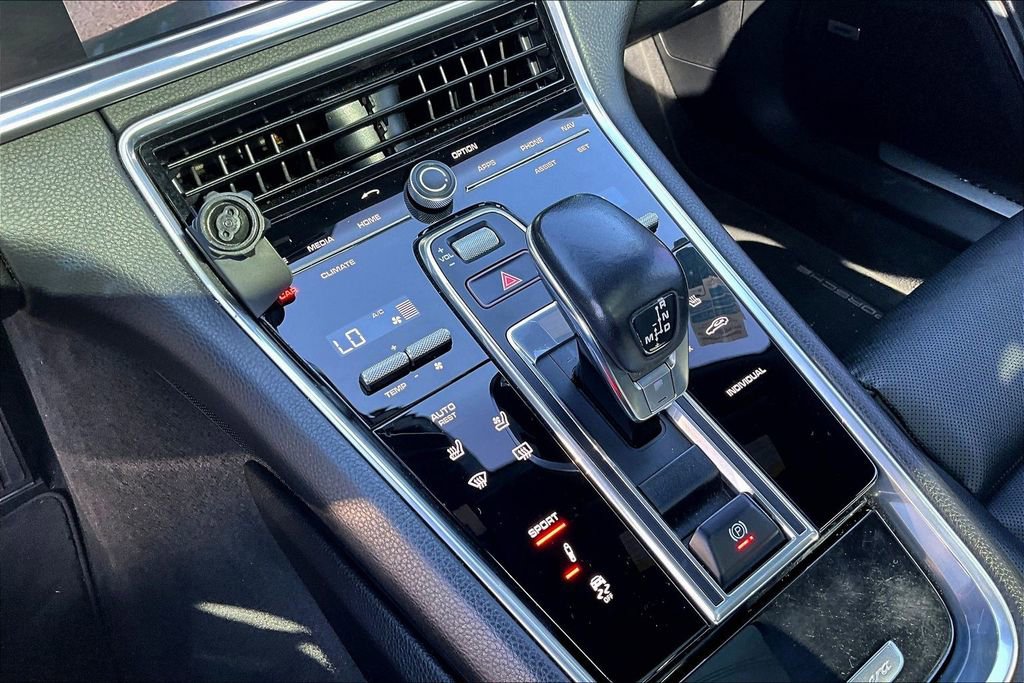 Used 2018 Porsche Panamera 4 AWD/4WD image 14