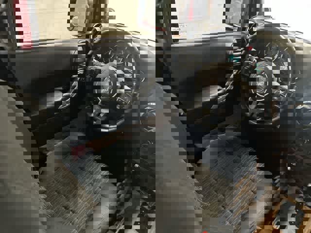 Used 2011 Jeep Wrangler Unlimited Rubicon w/ Connectivity Group image 12