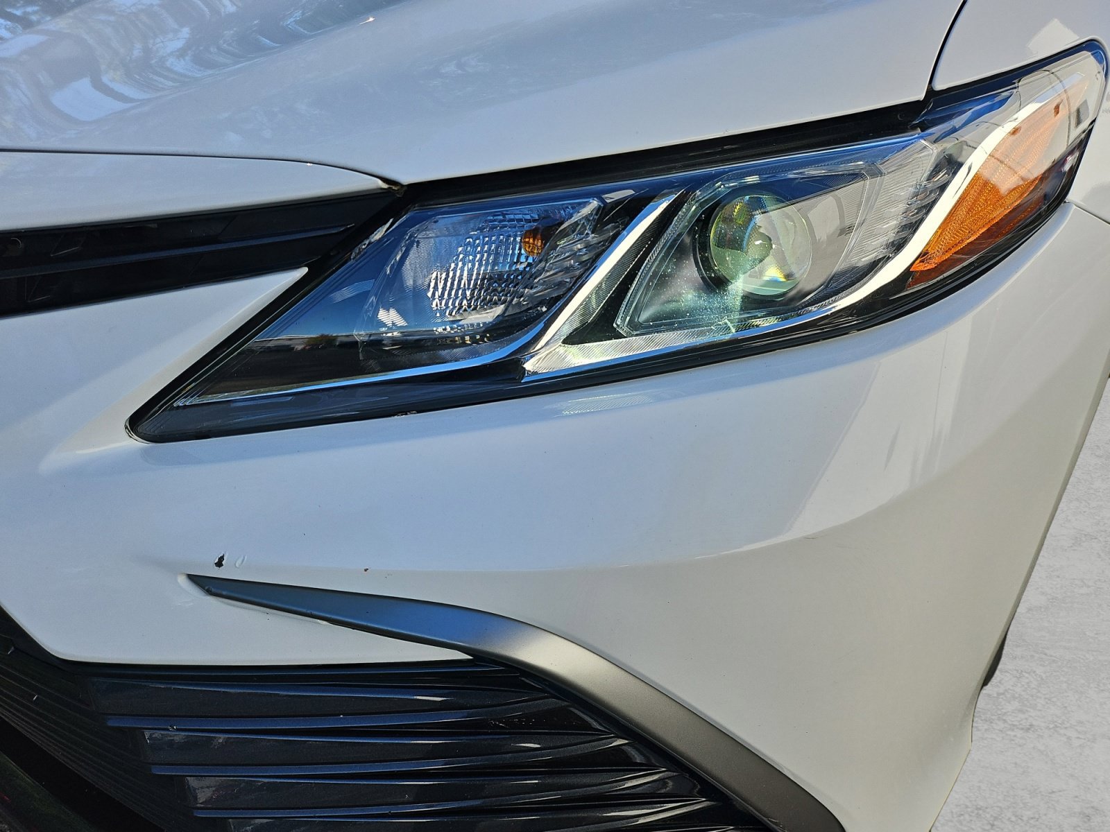 Used 2022 Toyota Camry LE FWD image 37