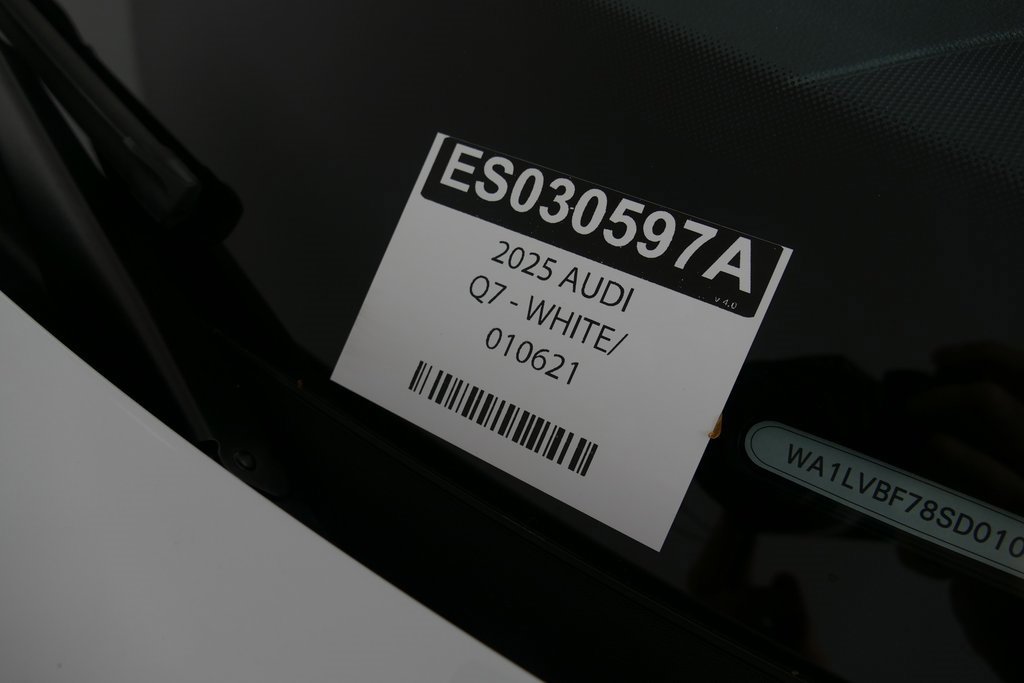 Used 2025 Audi Q7 3.0T Premium Plus image 34