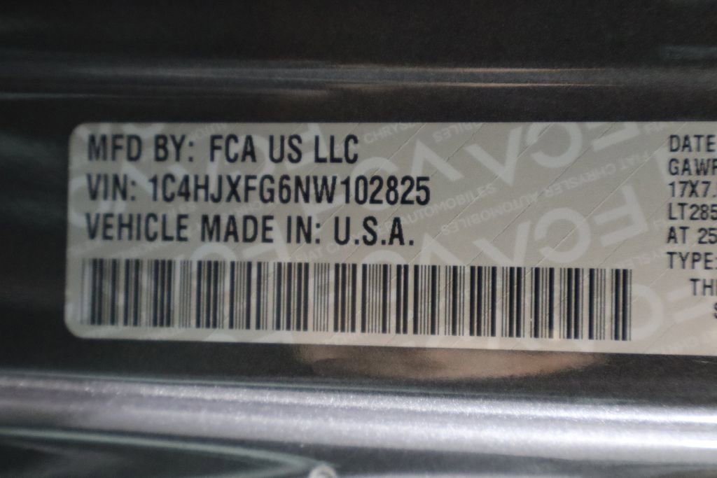 Used 2022 Jeep Wrangler Unlimited Rubicon image 35