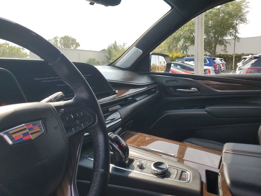 Used 2023 Cadillac Escalade Sport Platinum w/ LPO, ONYX Package image 22
