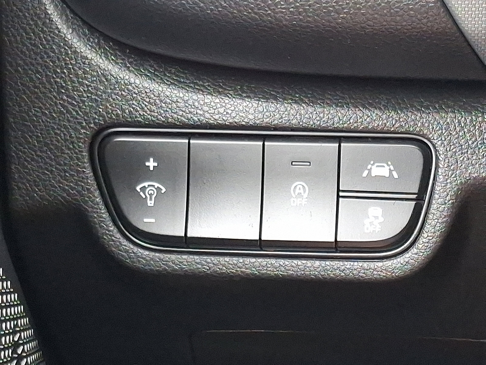 Used 2022 Kia Seltos LX image 22