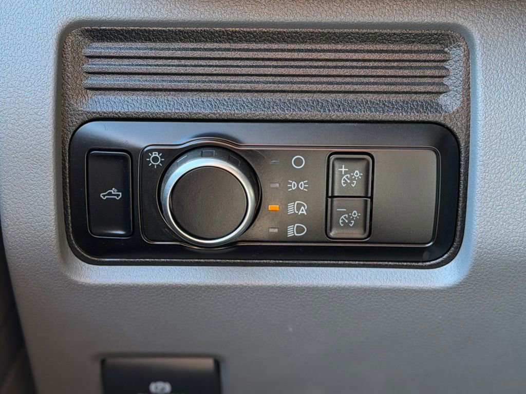 Used 2023 Ford F250 XL w/ Snow Plow Prep Package image 21