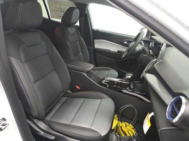 New 2026 Chevrolet Trax LT w/ Driver Confidence Package image 28
