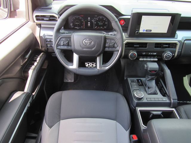Used 2025 Toyota Tacoma TRD Sport image 17