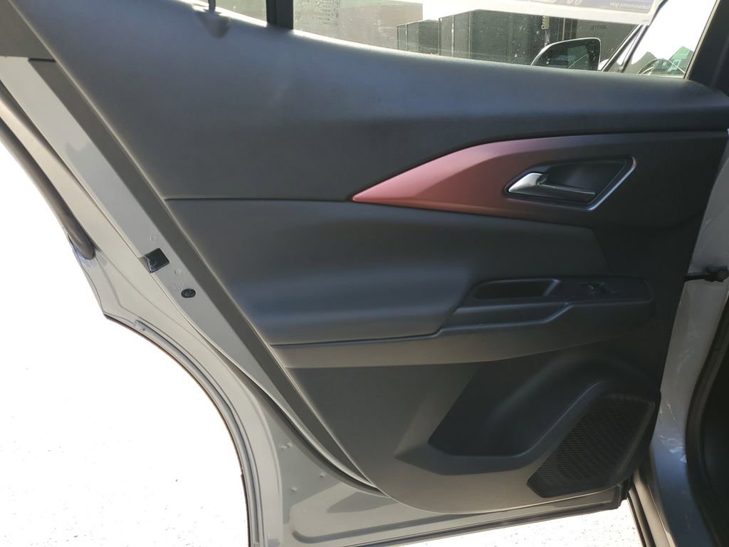 New 2026 Chevrolet Equinox EV RS image 16