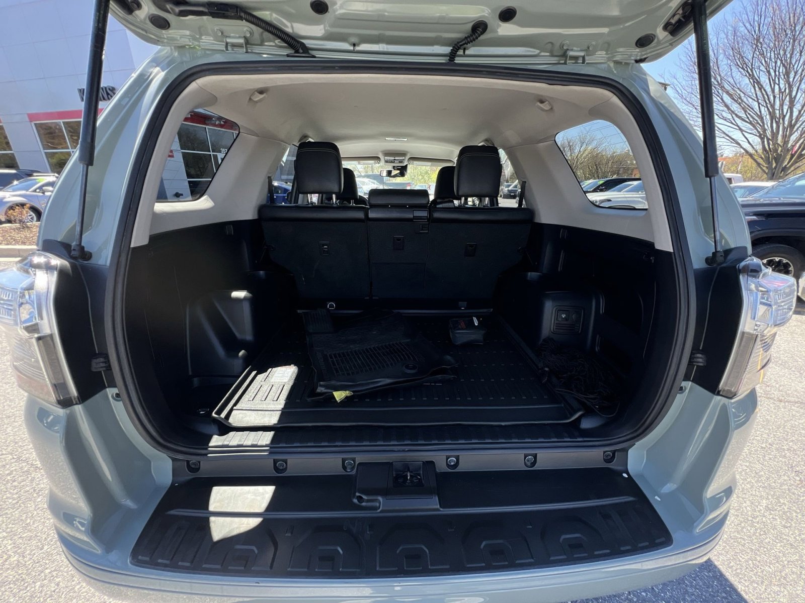 Used 2023 Toyota 4Runner TRD Sport w/ Technology Package image 25