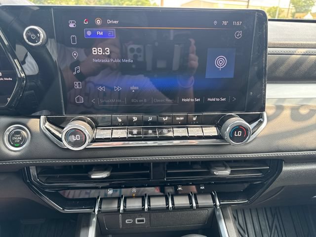 Used 2024 Chevrolet Colorado LT w/ LT Convenience Package III AWD/4WD image 19
