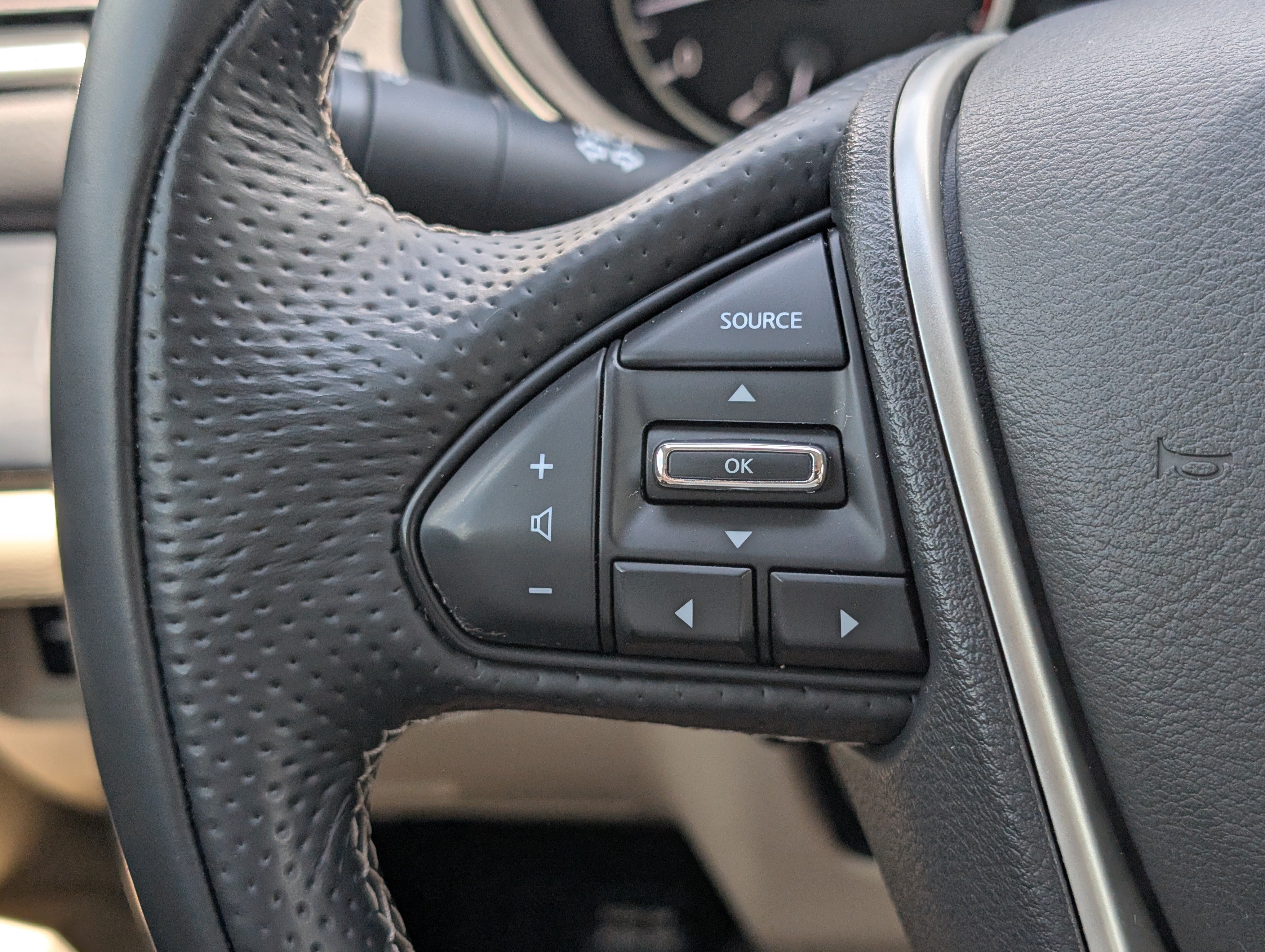 Used 2021 Nissan Maxima Platinum w/ Sport Mat Group FWD image 15