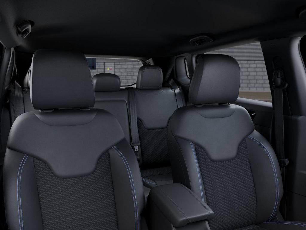 New 2026 Jeep Compass Latitude AWD/4WD image 27