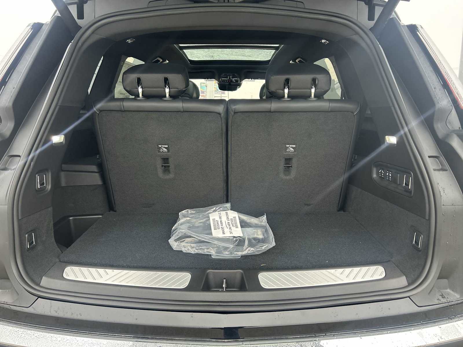 New 2026 Cadillac Vistiq Luxury image 25