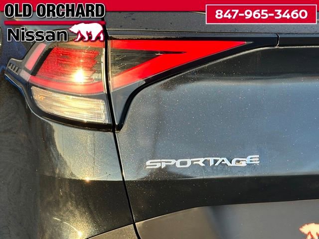 Used 2023 Kia Sportage EX image 8