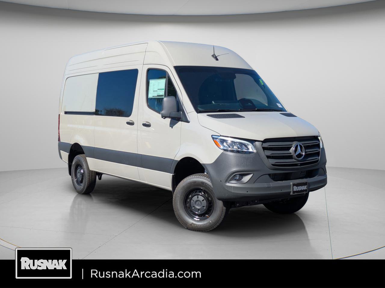 New 2025 Mercedes-Benz Sprinter 2500 image 1