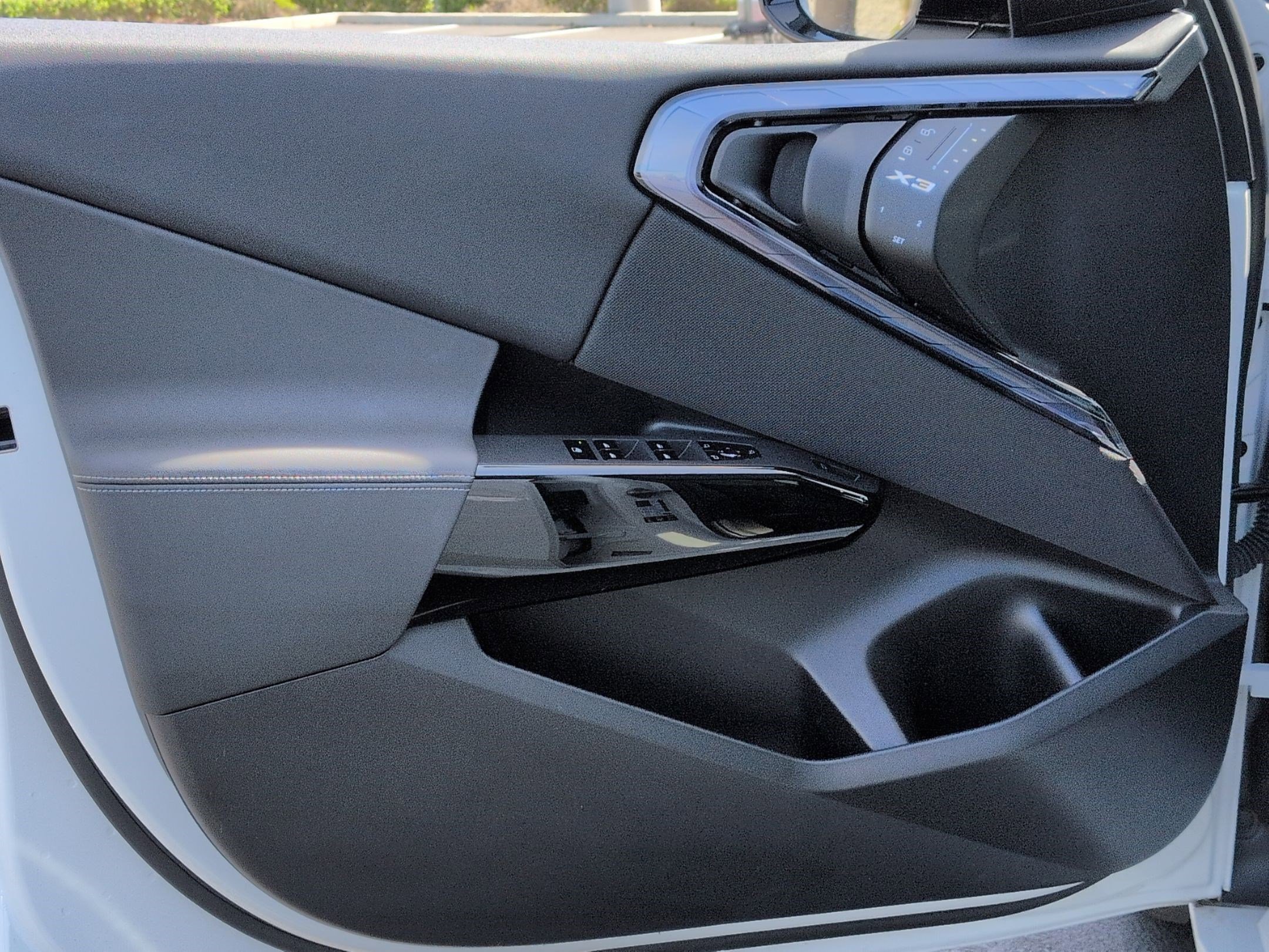 Used 2025 BMW X3 M50 w/ Premium Package image 14