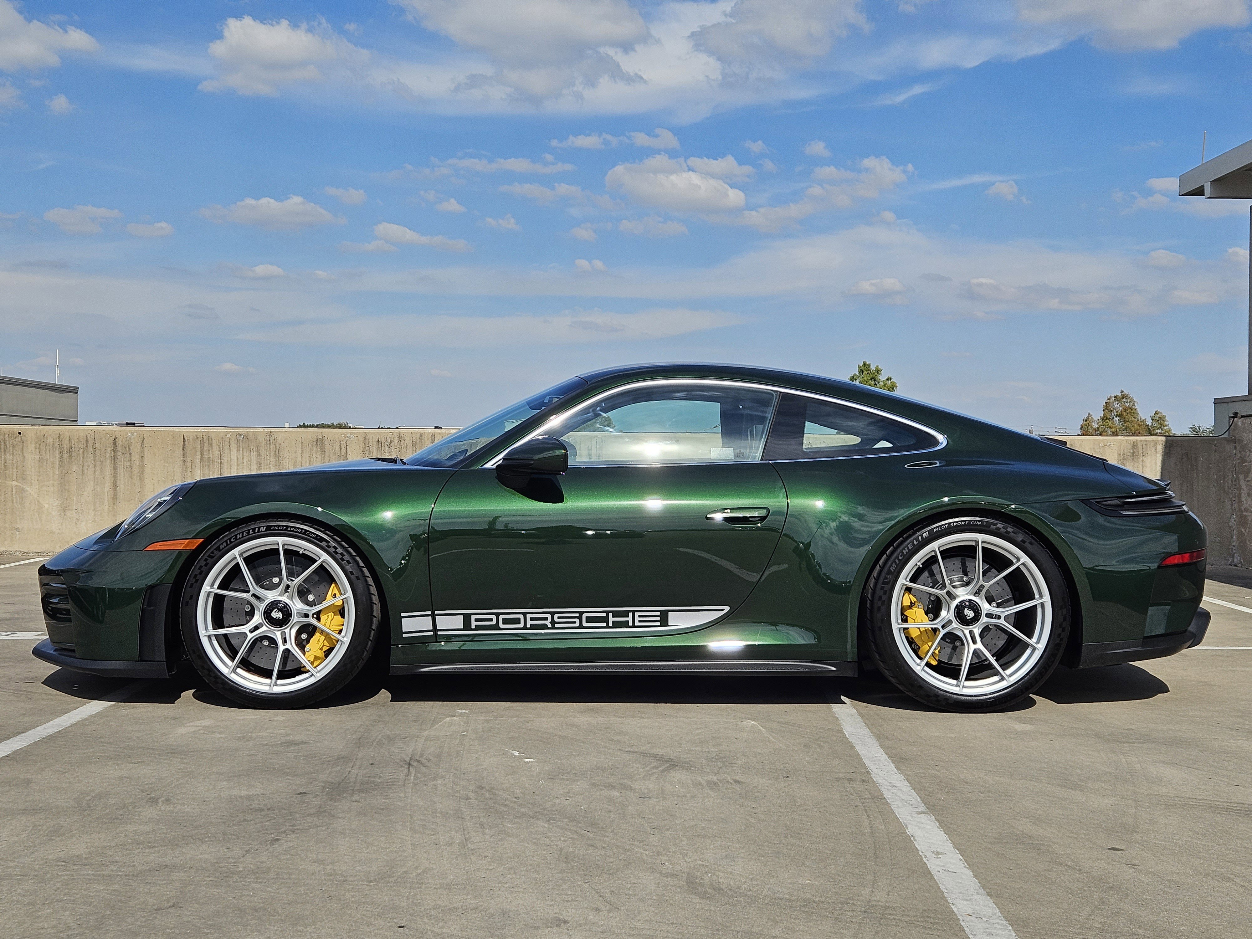 Certified 2025 Porsche 911 GT3 image 2