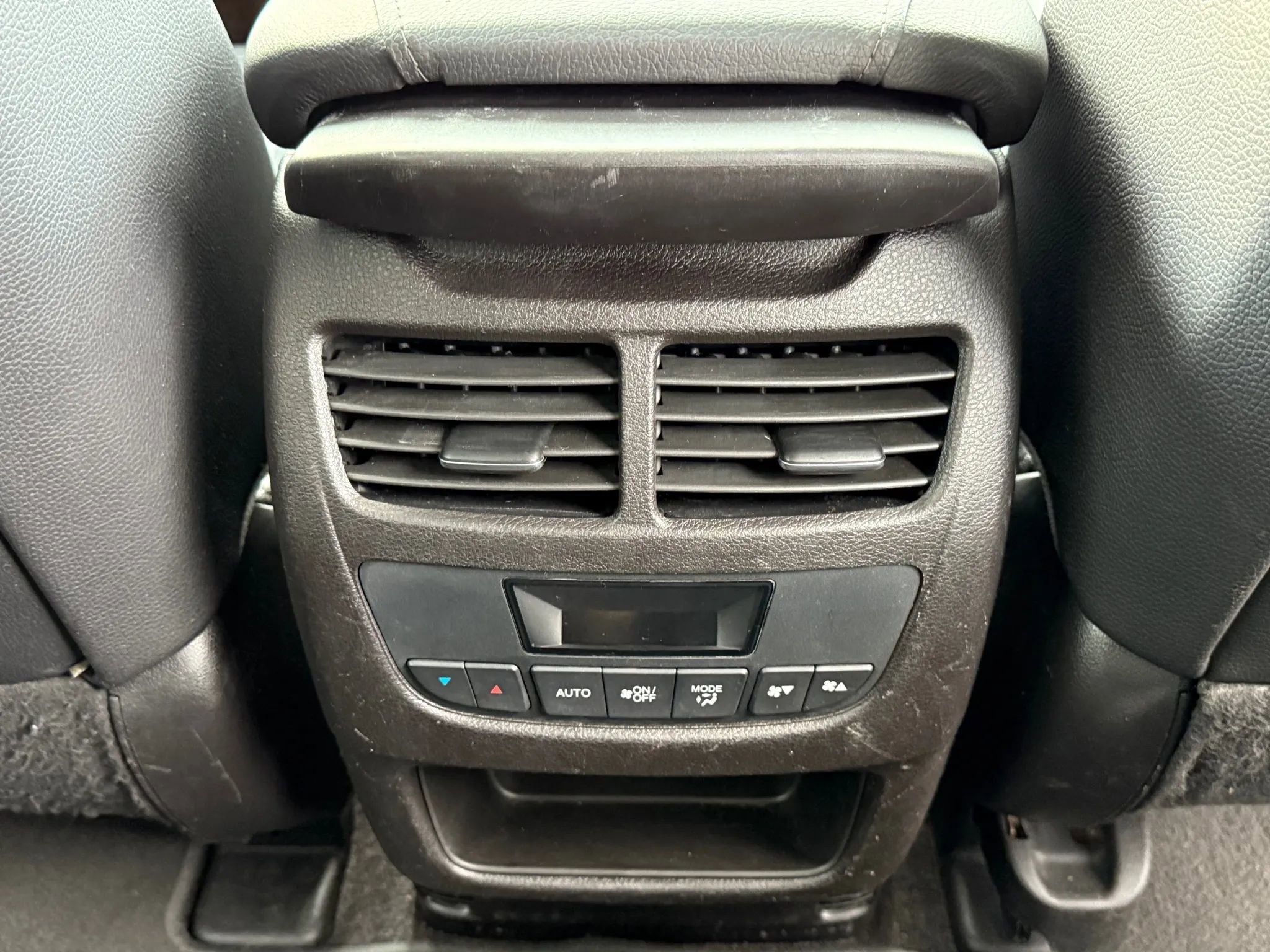 Used 2016 Acura MDX SH-AWD image 21