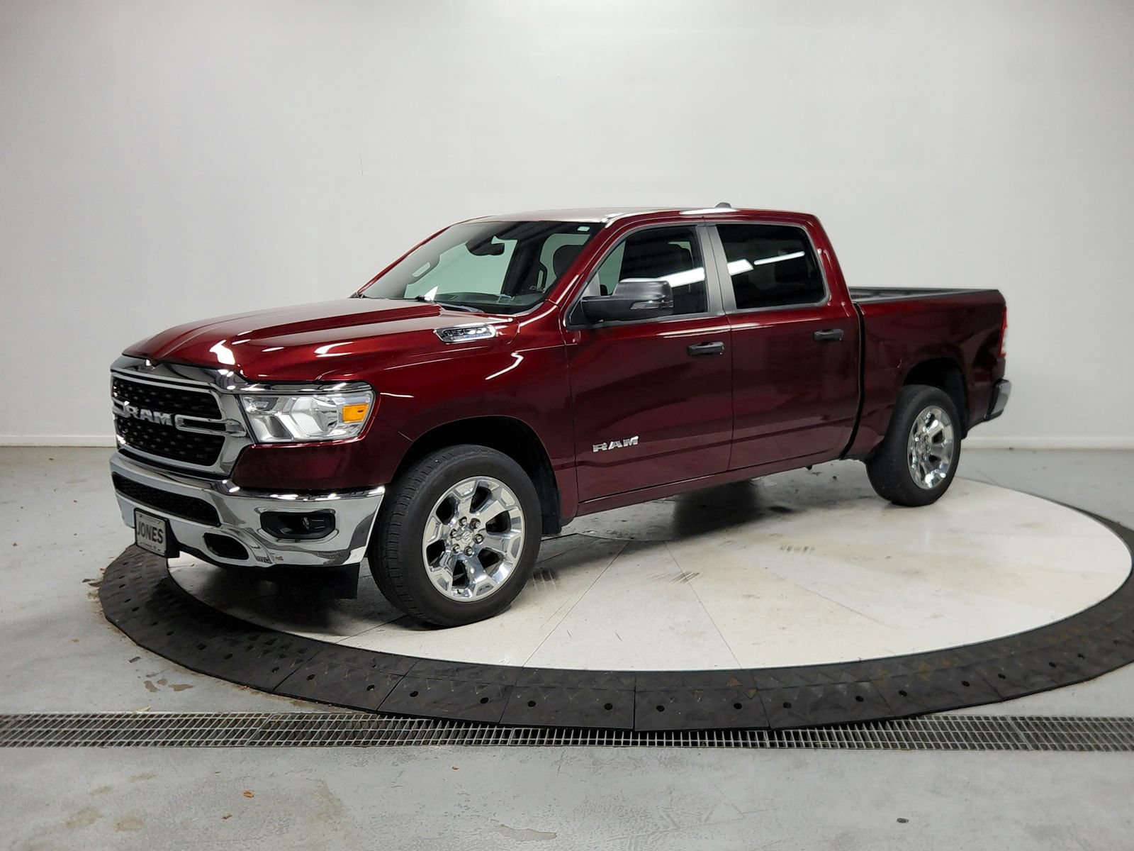 Used 2024 RAM 1500 Big Horn AWD/4WD image 4