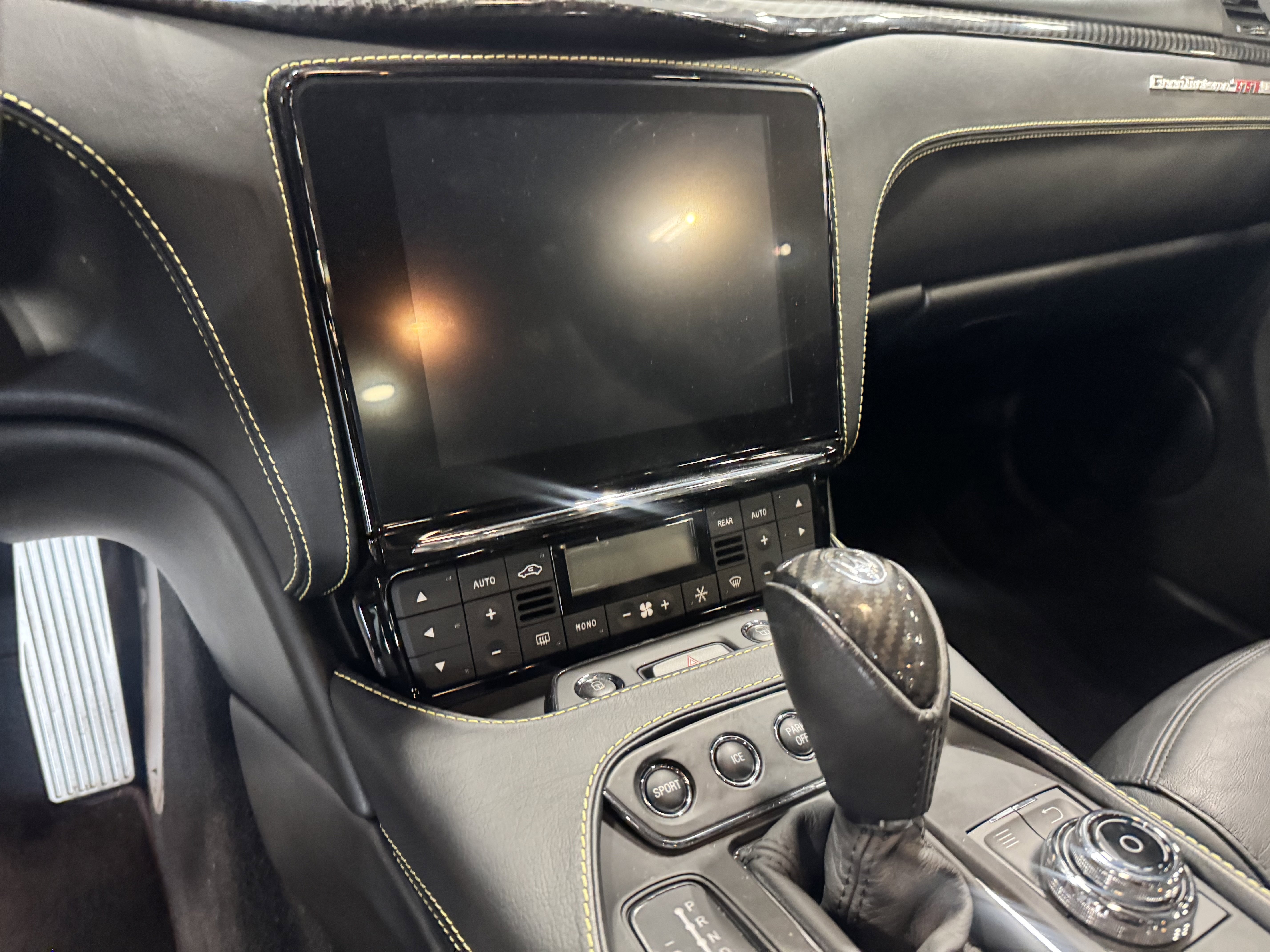 Used 2018 Maserati GranTurismo MC image 27