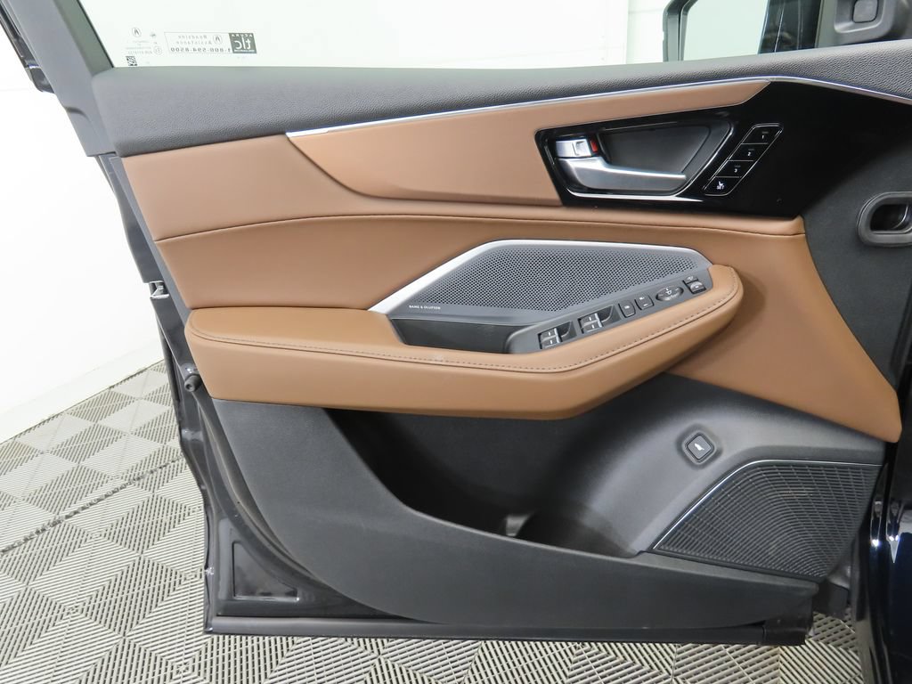 Used 2026 Acura MDX w/ Technology Package FWD image 25
