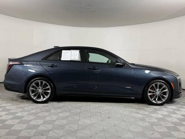 Used 2026 Cadillac CT4 V RWD image 9