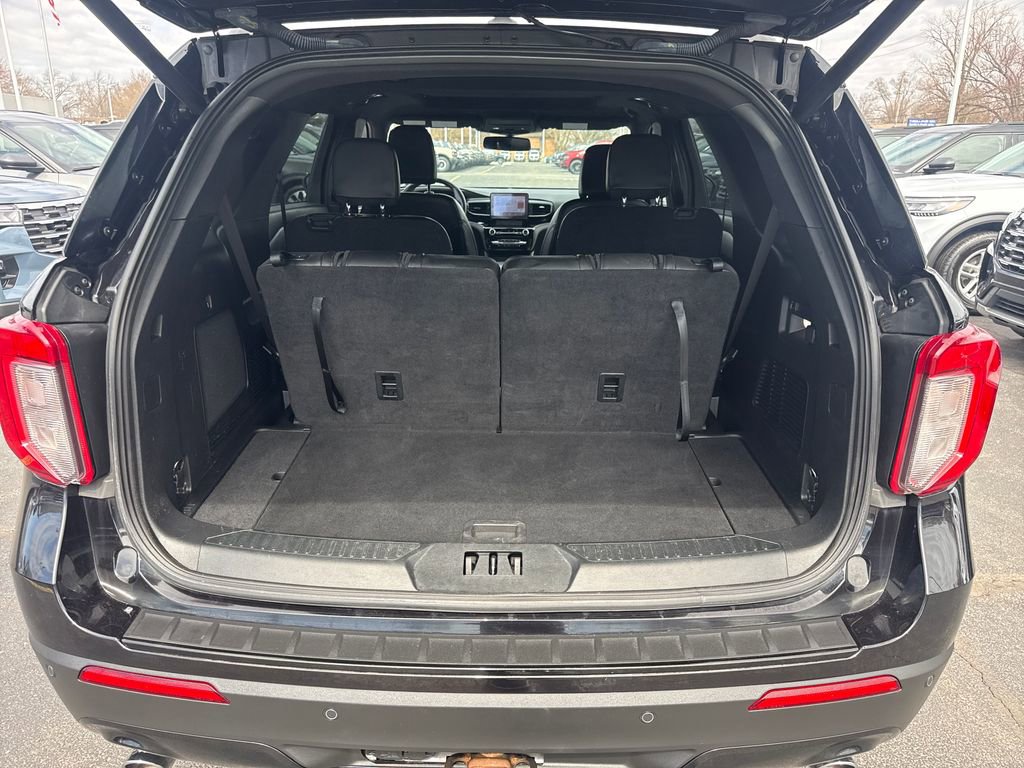 Used 2022 Ford Explorer ST-Line w/ Class IV Trailer Tow Package image 13