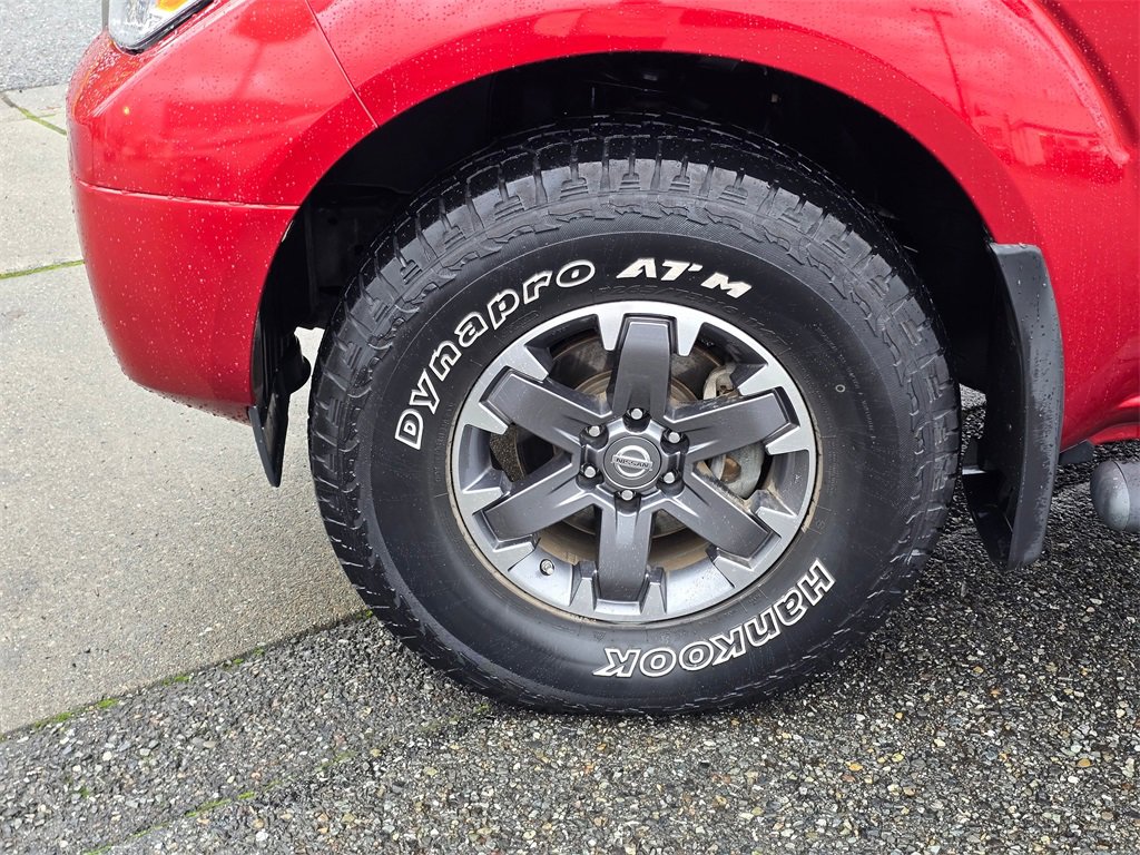 Used 2017 Nissan Frontier PRO-4X w/ Pro-4x Luxury Package image 9