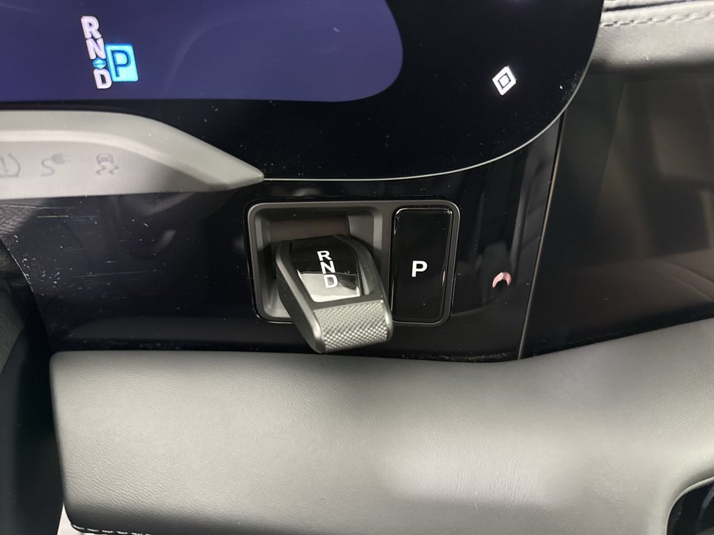 New 2026 Porsche Taycan AWD/4WD image 32