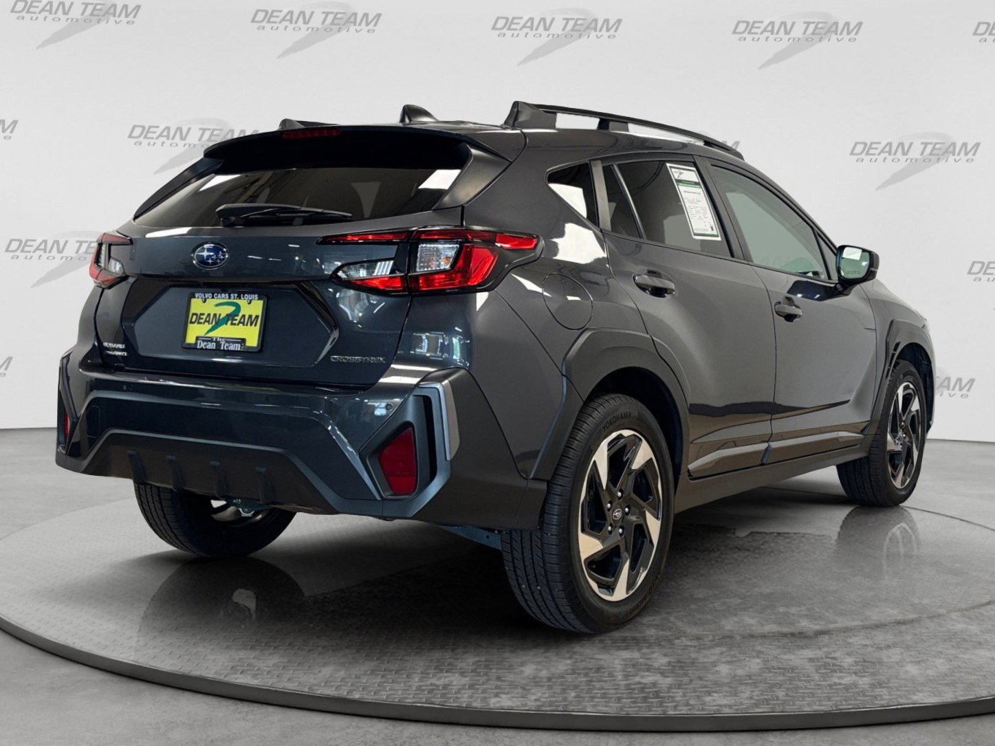 Used 2024 Subaru Crosstrek 2.5i Limited w/ Crosstrek Mirror Package AWD/4WD image 4