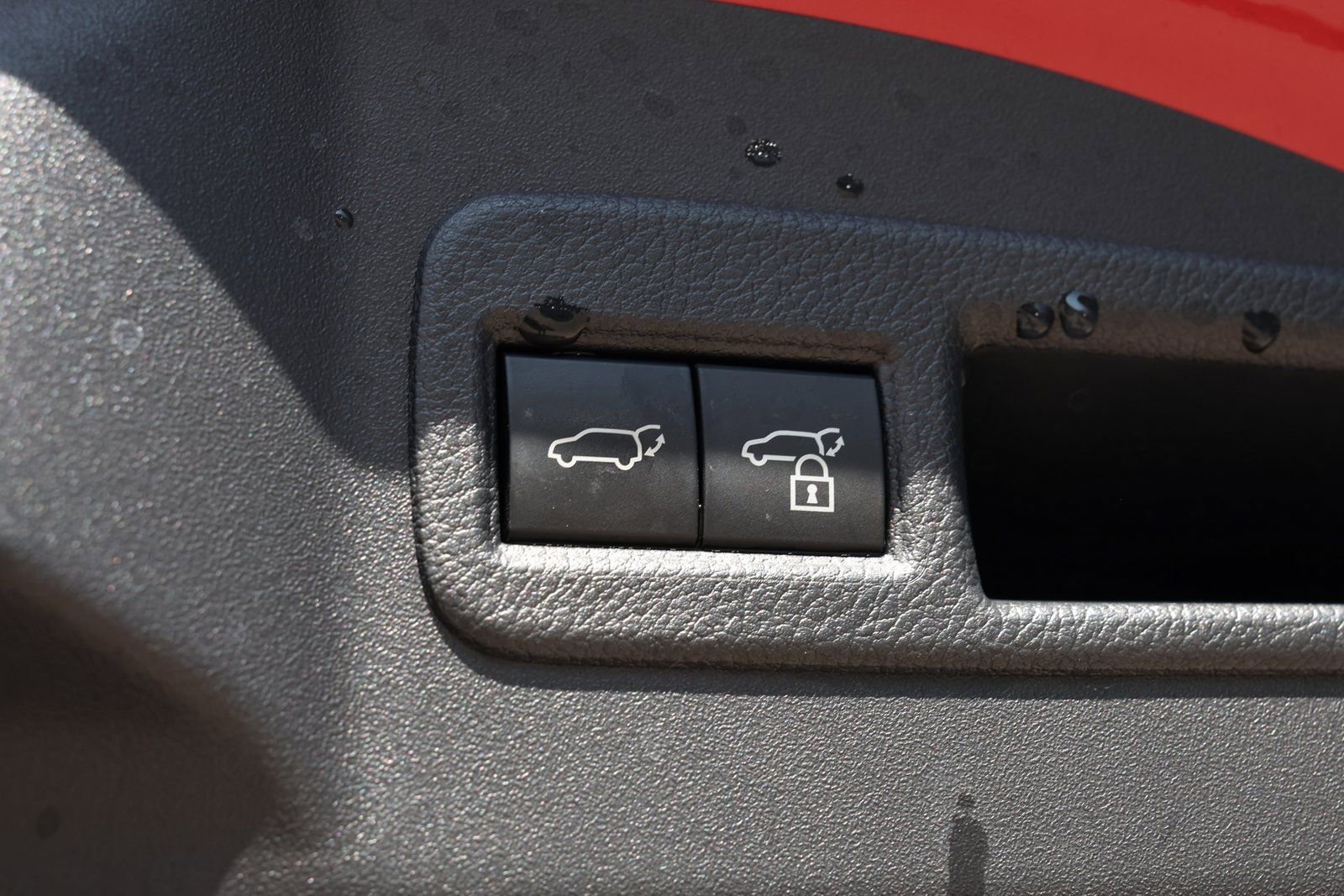 Used 2024 Toyota bZ4X XLE w/ Weather Package image 38