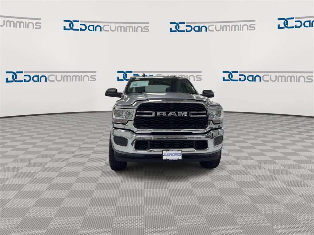 Used 2020 RAM 3500 Tradesman w/ Chrome Appearance Group image 3