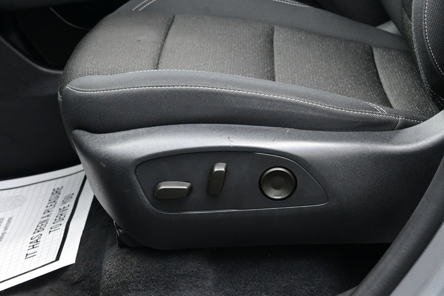 Used 2024 Chevrolet Traverse LT AWD/4WD image 14