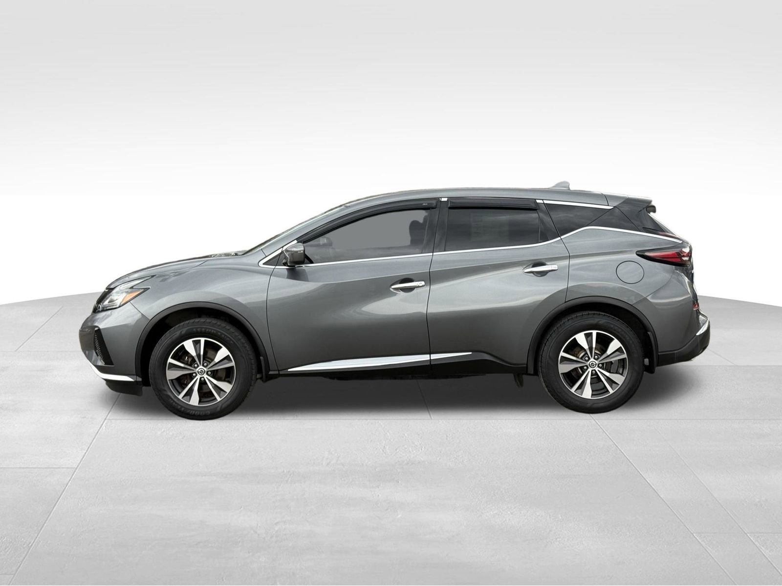 Used 2019 Nissan Murano S image 3