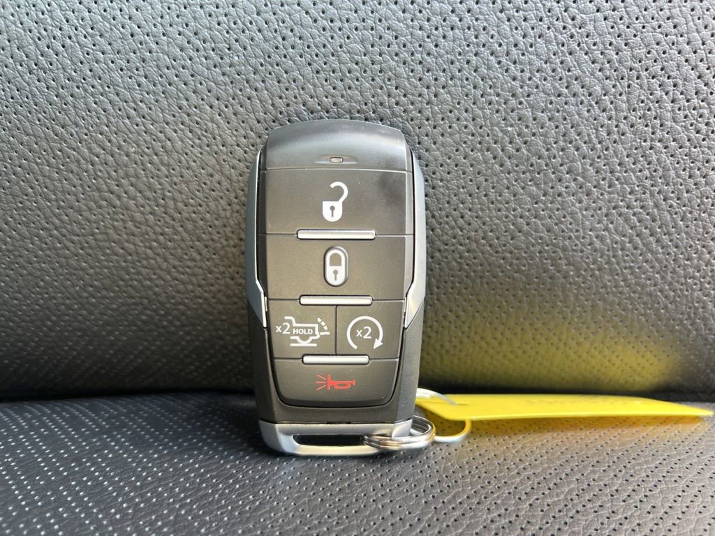 New 2025 RAM 2500 Laramie w/ Sport Appearance Package AWD/4WD image 31