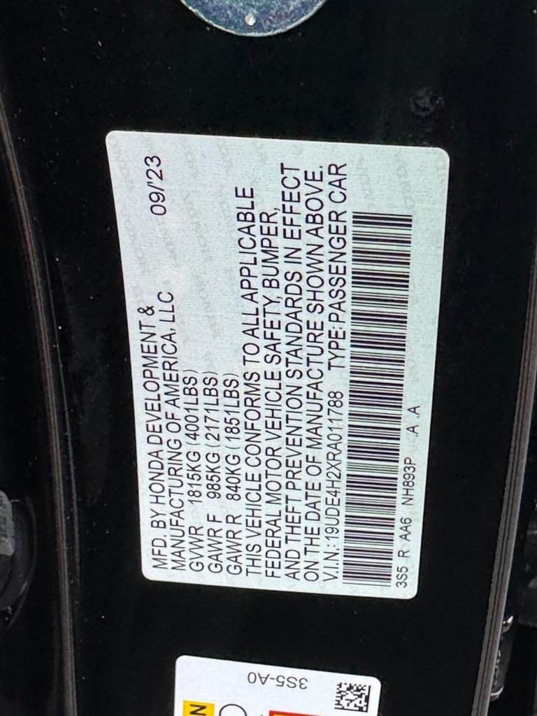 Certified 2024 Acura Integra FWD image 27