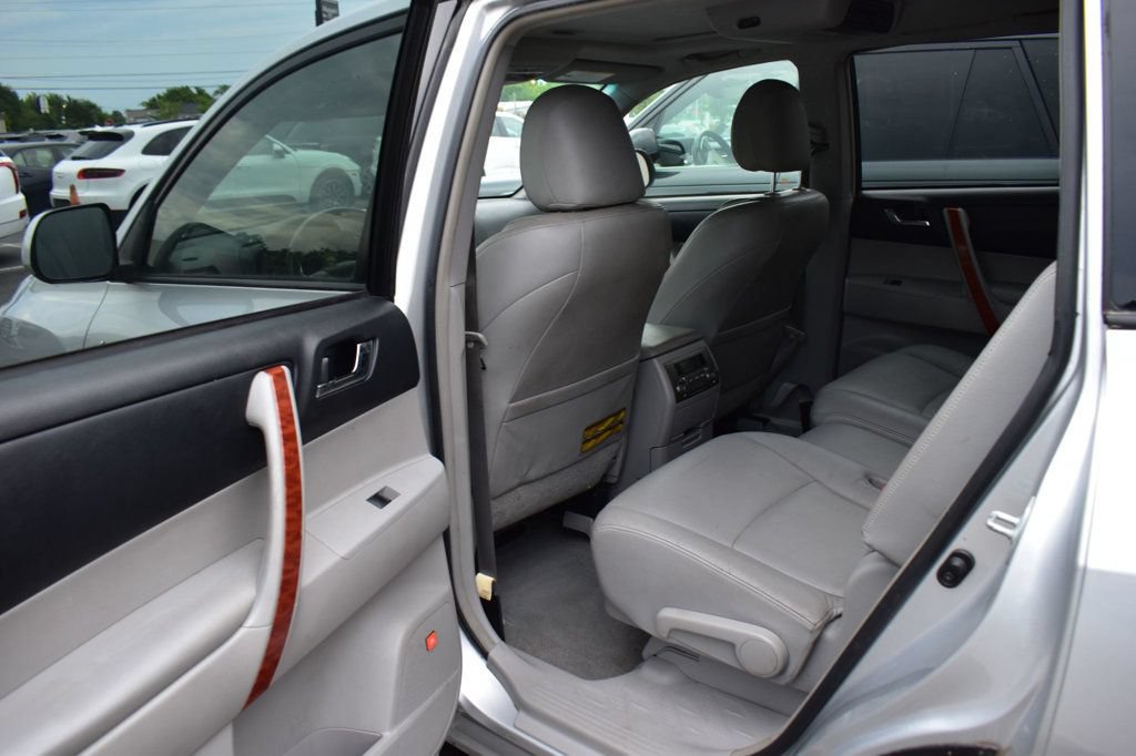 Used 2008 Toyota Highlander Limited AWD/4WD image 23
