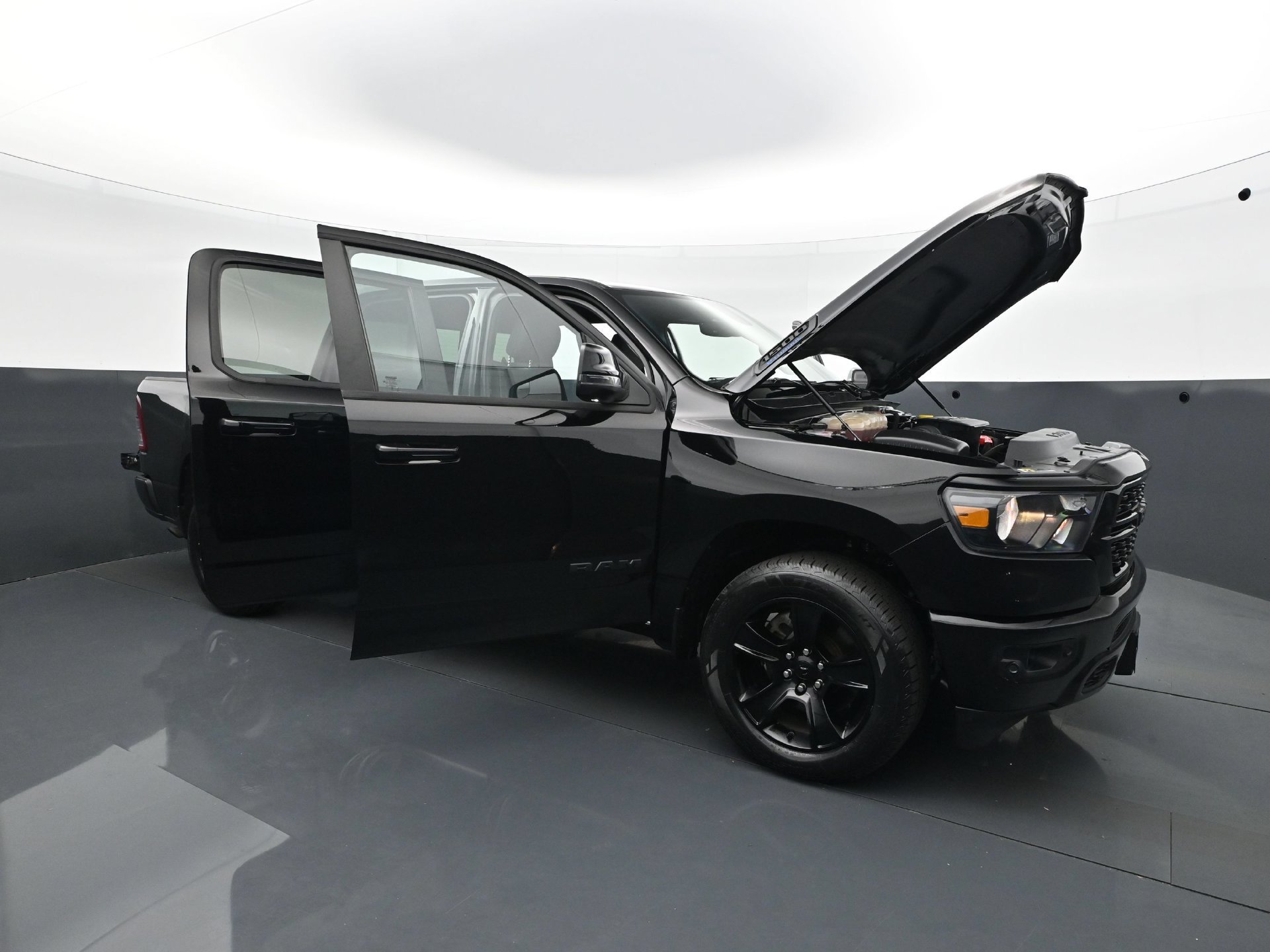 Used 2023 RAM 1500 Big Horn AWD/4WD image 37