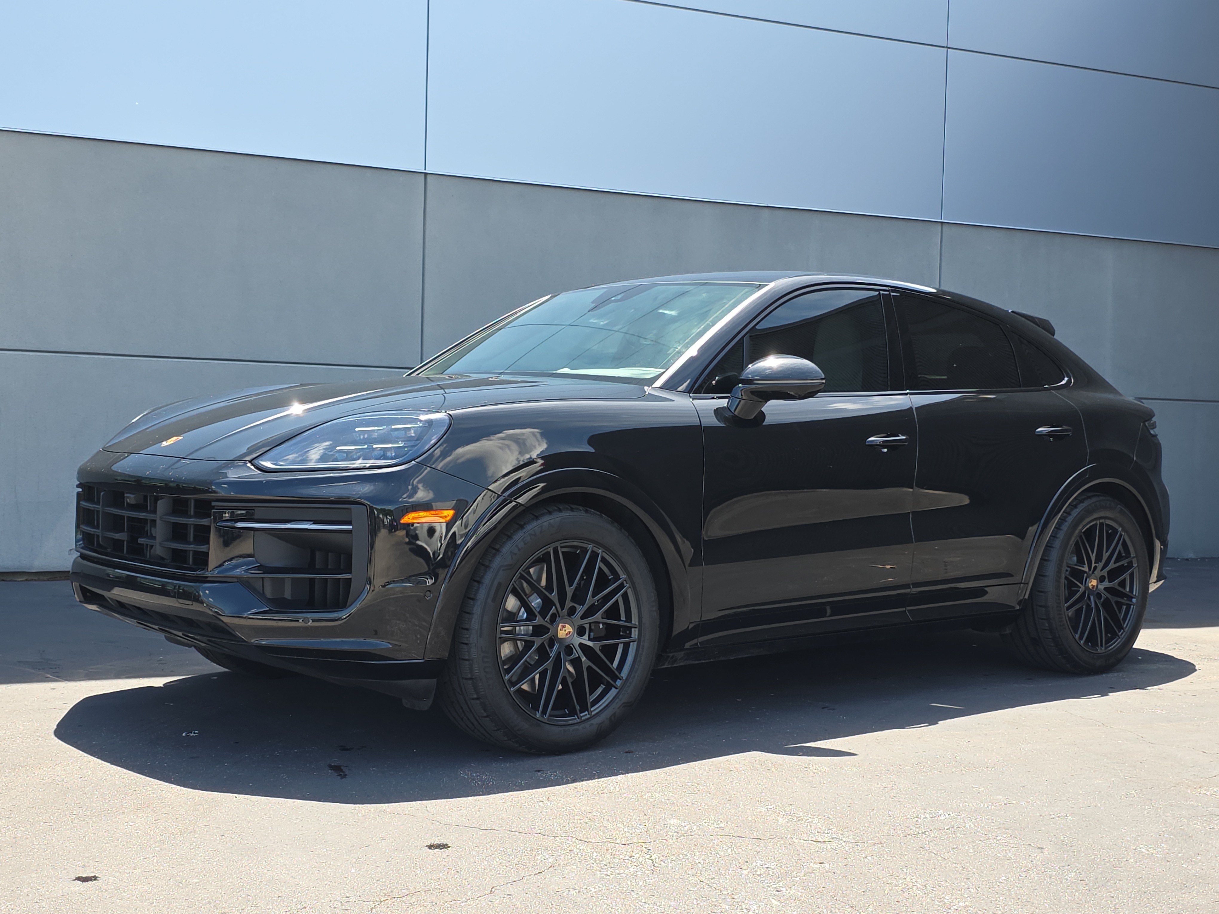 Used 2025 Porsche Cayenne GTS