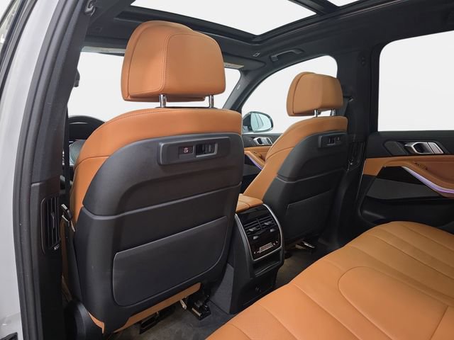 Used 2021 BMW X5 M50i w/ Premium Package AWD/4WD image 12
