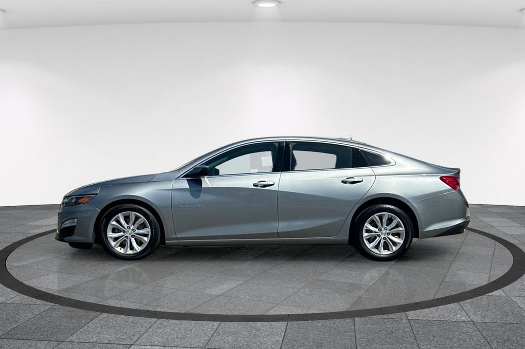 Used 2024 Chevrolet Malibu LT FWD image 8