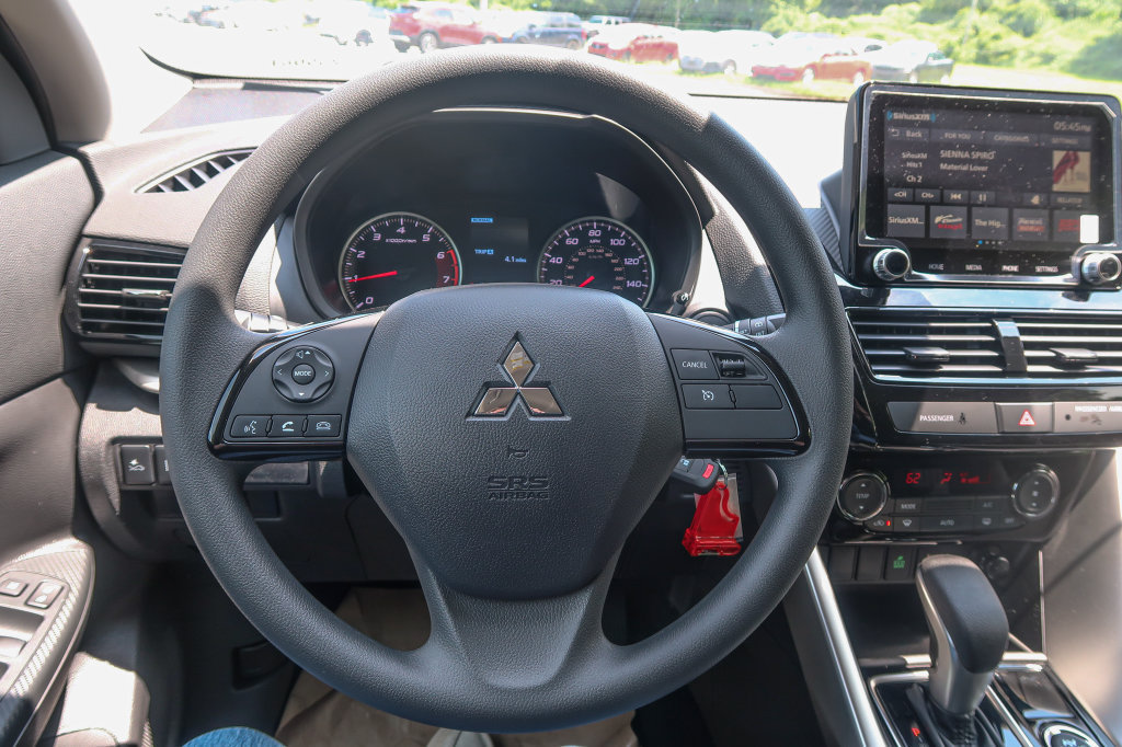 New 2026 Mitsubishi Eclipse Cross ES AWD/4WD image 24