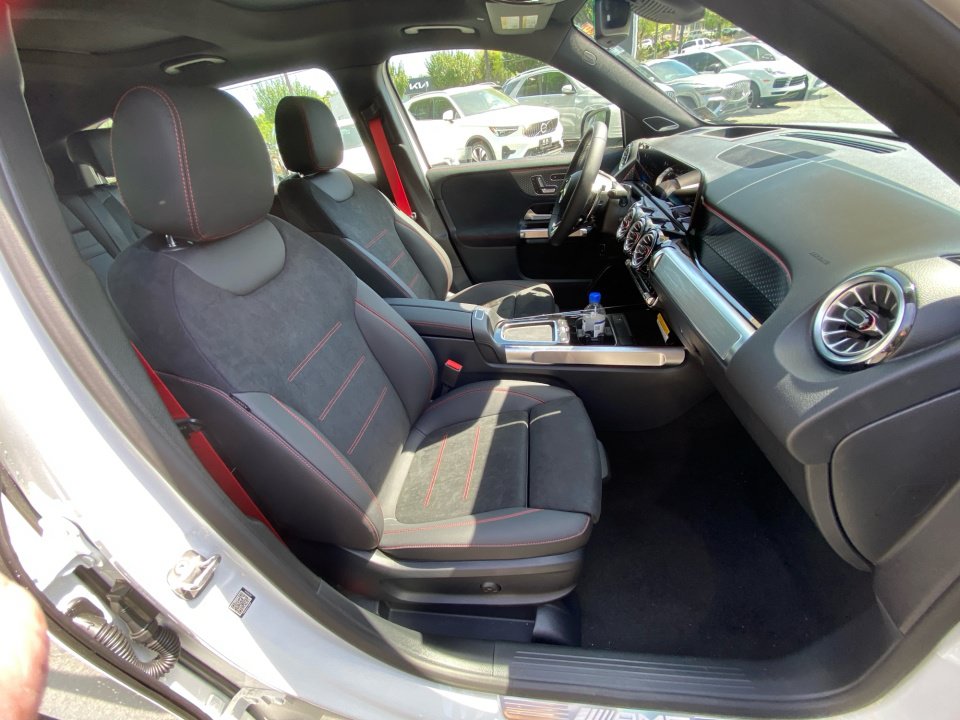 New 2026 Mercedes-Benz GLB 35 AMG 4MATIC image 28