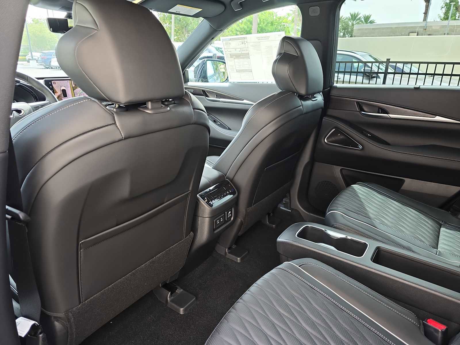 New 2026 INFINITI QX60 Autograph w/ Dark Cargo Package image 16