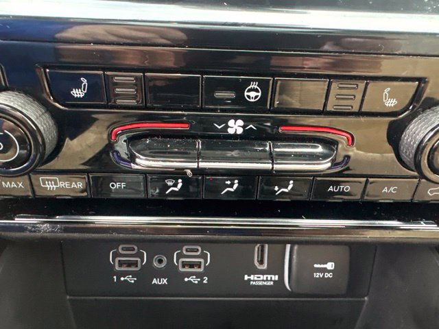 Used 2023 Jeep Grand Cherokee 4WD 4xe image 9